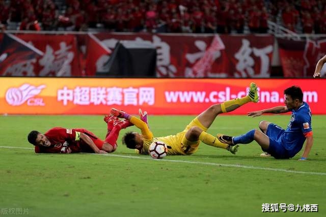 詹姆斯开启第24个赛季加盟76人，能否成就四队总冠军传奇？